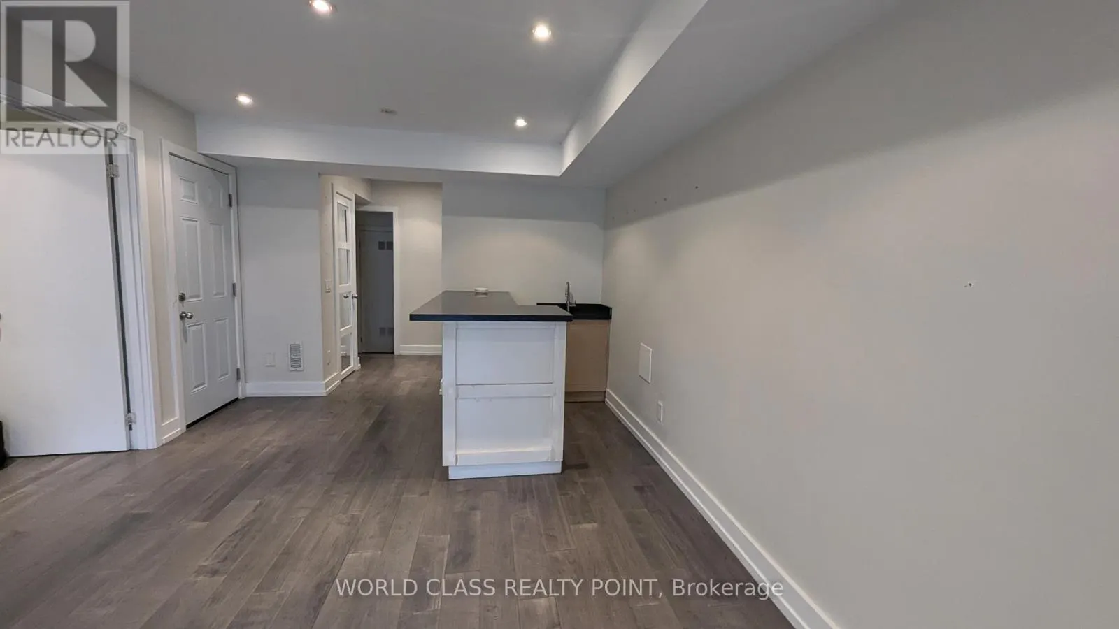 22 GESHER CRESCENT