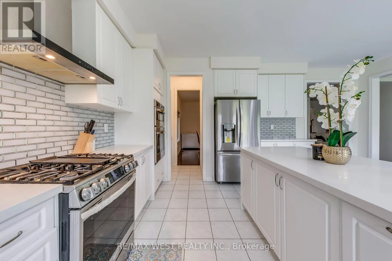 286 DANNY WHEELER BOULEVARD