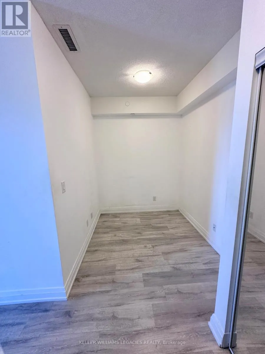 2406 - 3600 HIGHWAY 7 HIGHWAY W