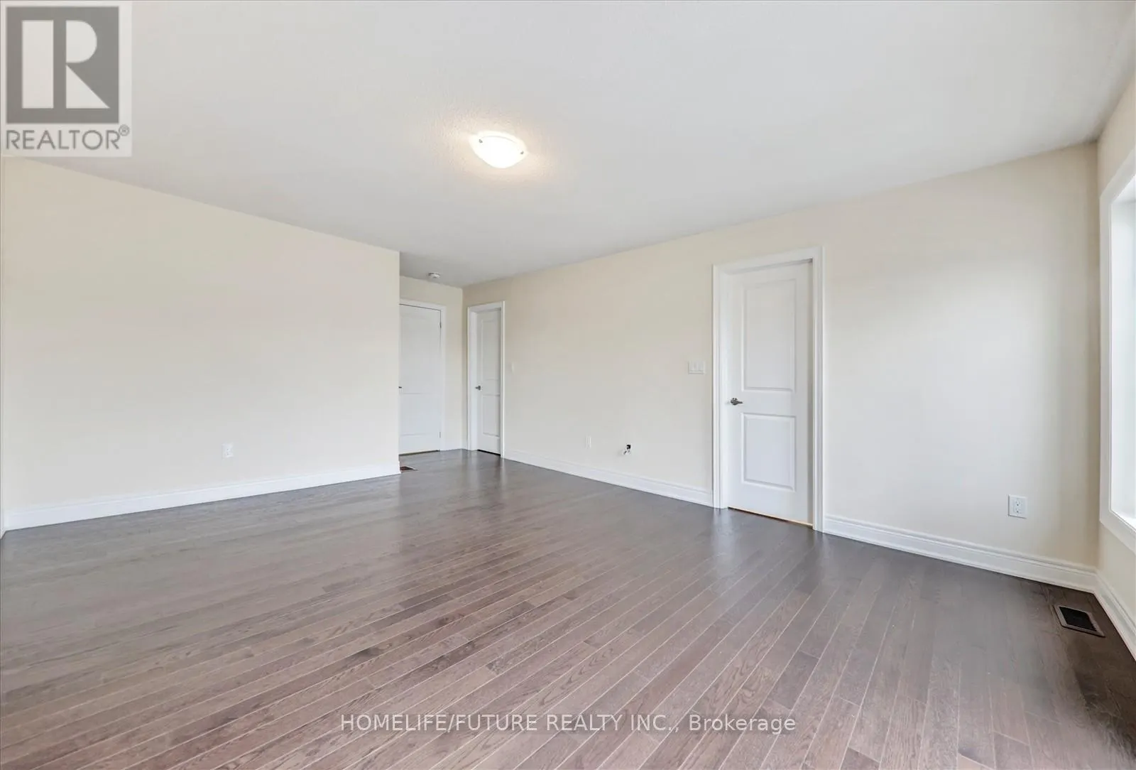 277 KIRKHAM DRIVE