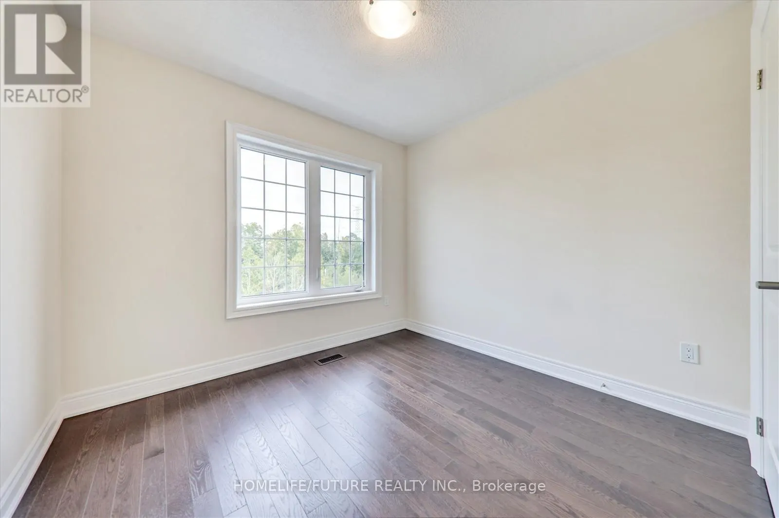 277 KIRKHAM DRIVE