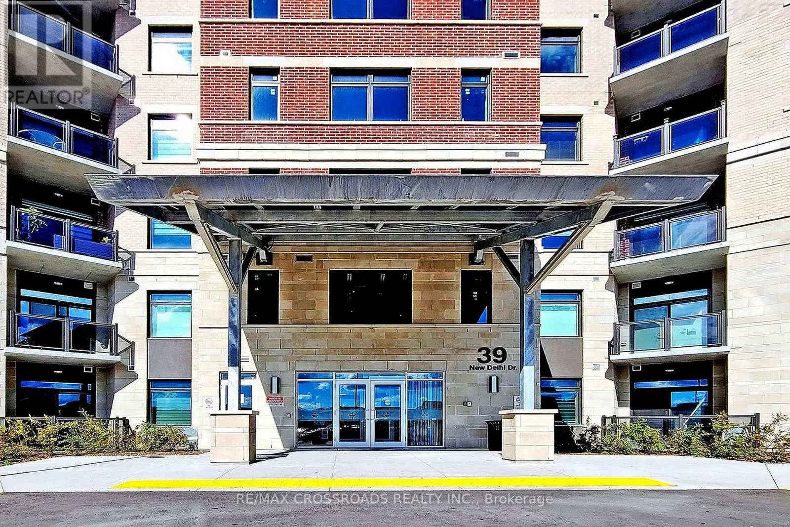 601 - 39 NEW DELHI DRIVE E