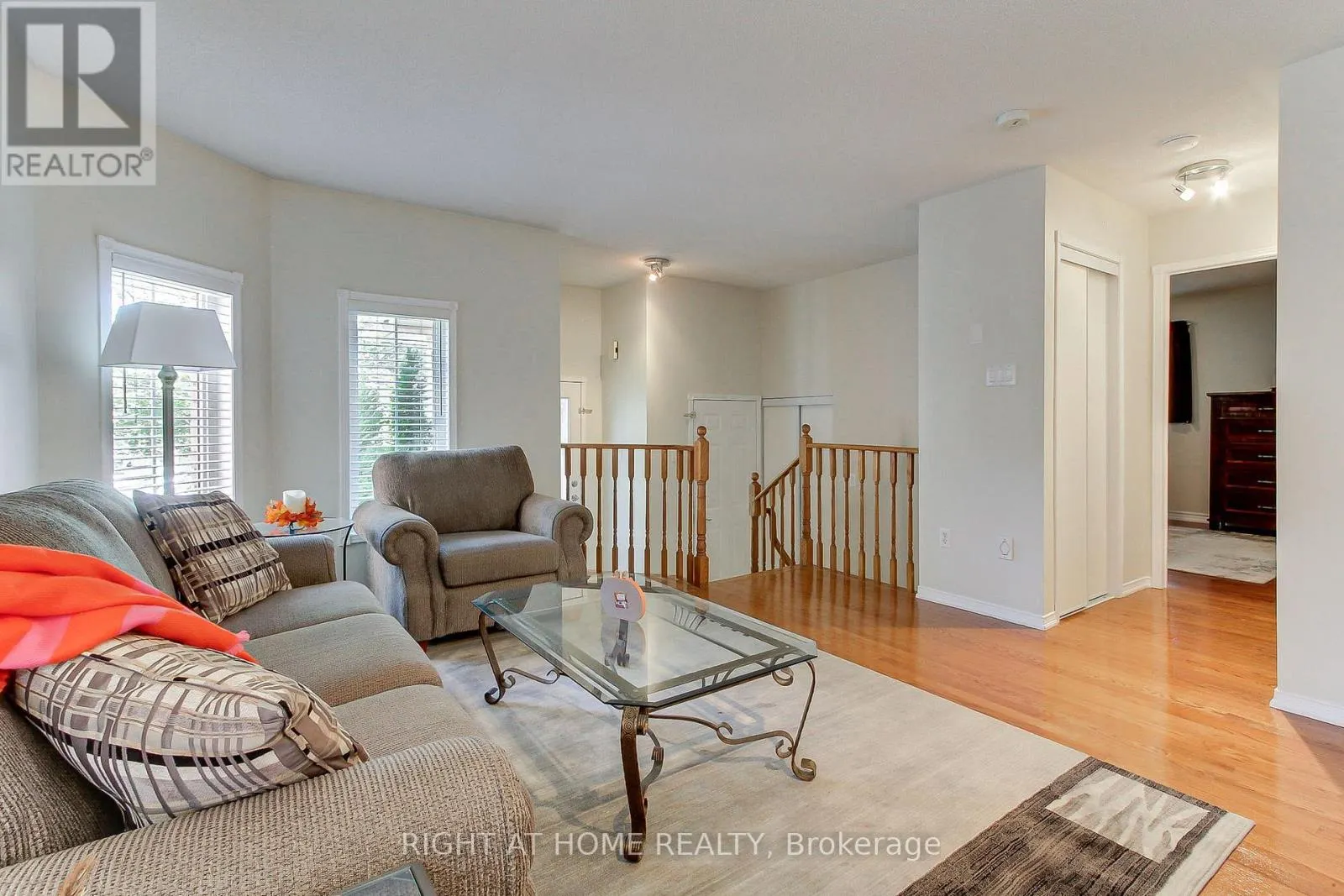 290 CLEARMEADOW BOULEVARD