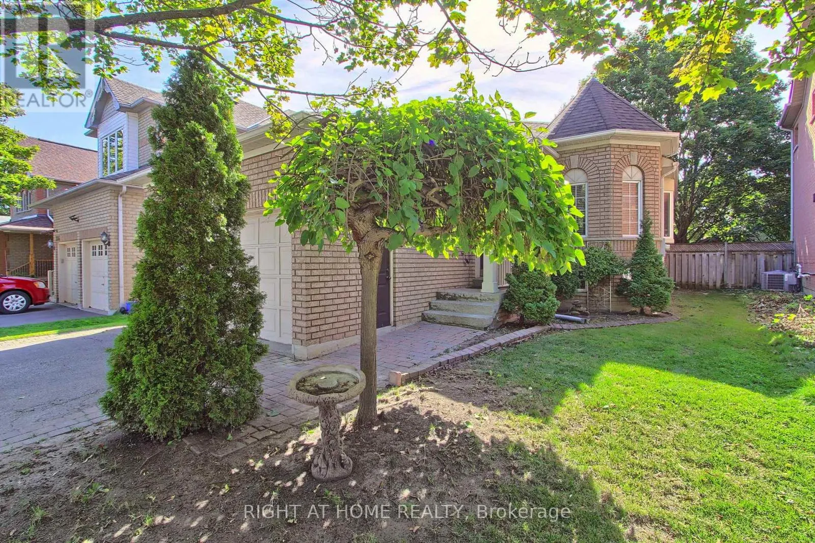 290 CLEARMEADOW BOULEVARD