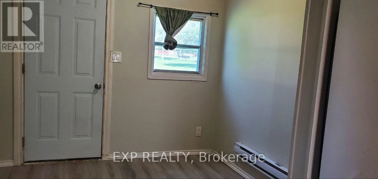 14 ELM GROVE AVENUE
