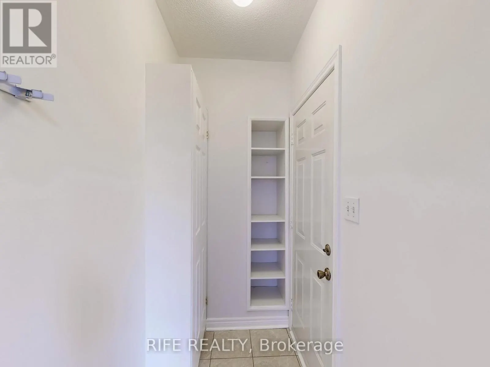 111 CYNTHIA JEAN STREET
