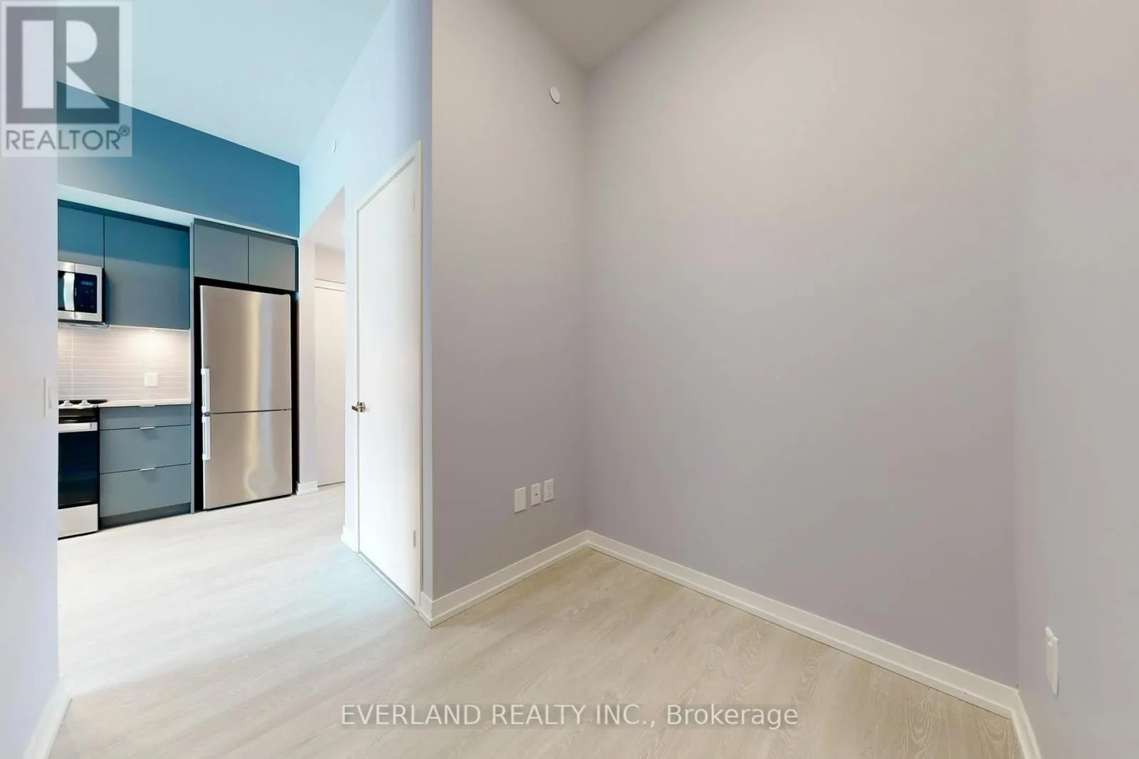 709E - 8868 YONGE ST STREET
