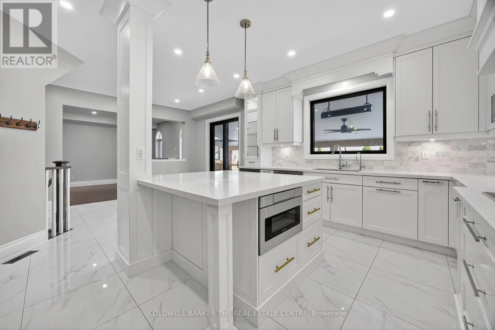 369 DOWSON LOOP
