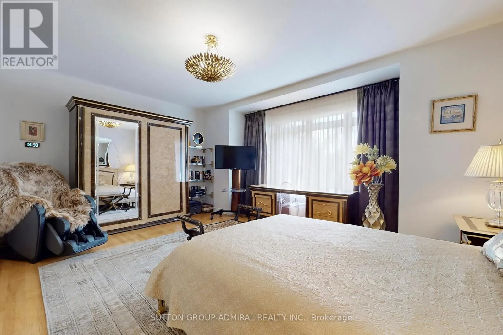 62 WATERTON WAY