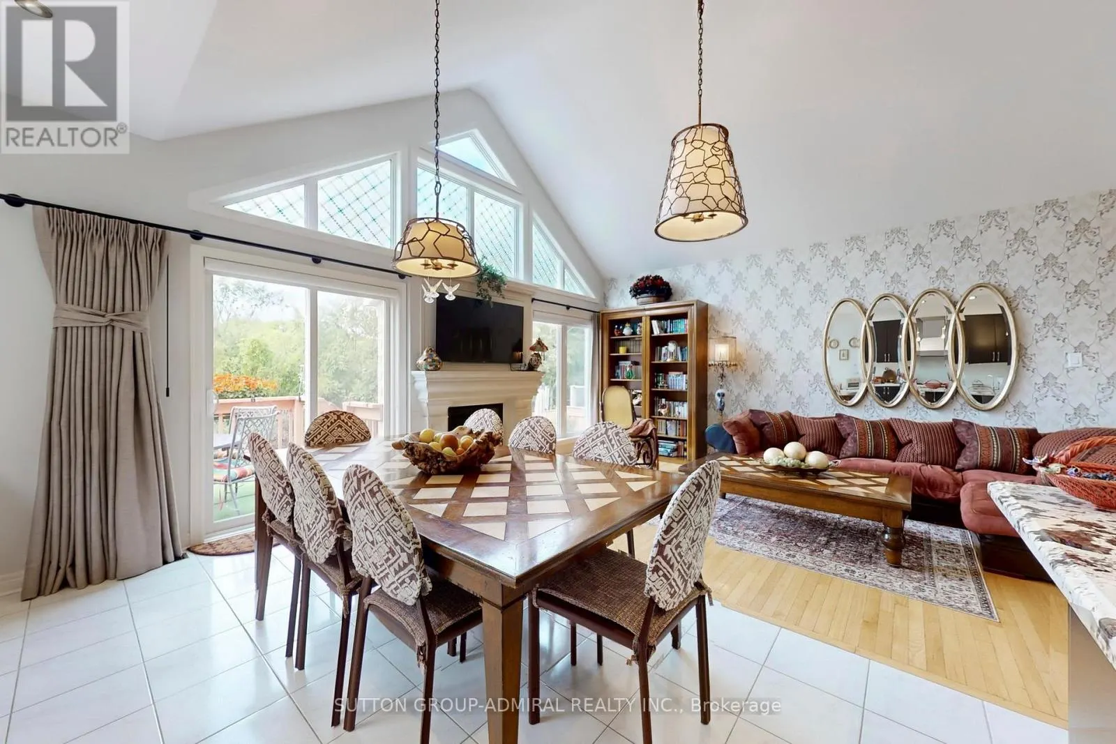 62 WATERTON WAY