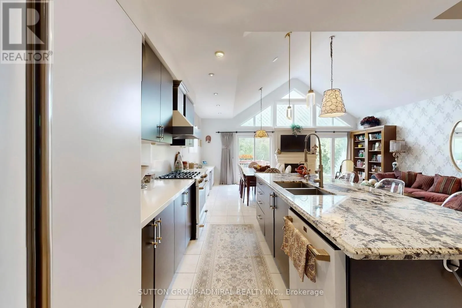 62 WATERTON WAY