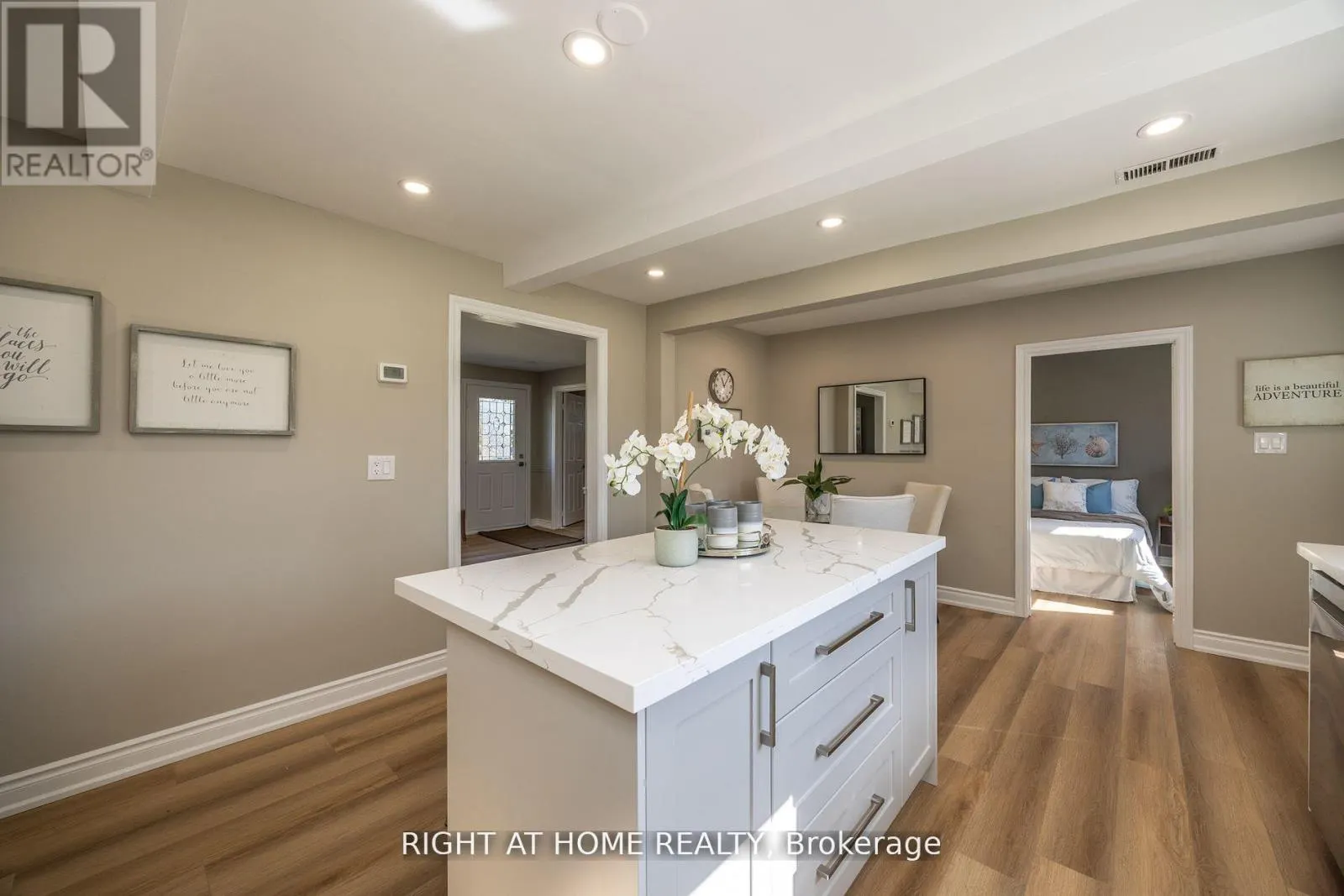 15 FARR AVENUE