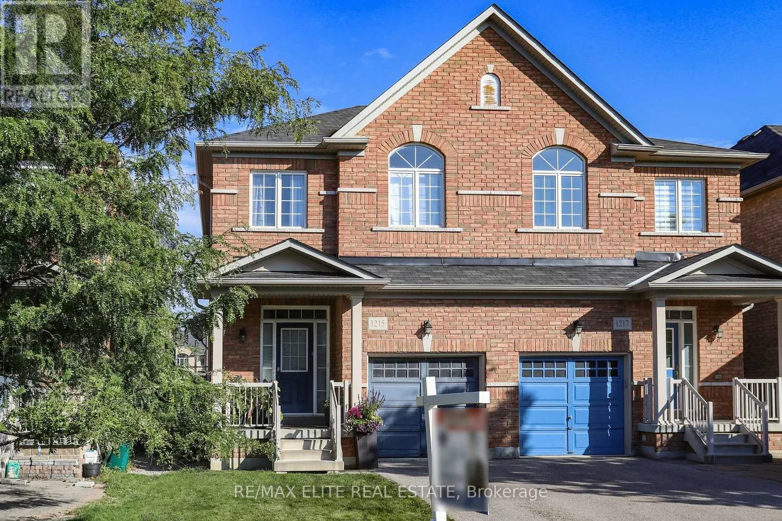 1215 MCCRON CRESCENT