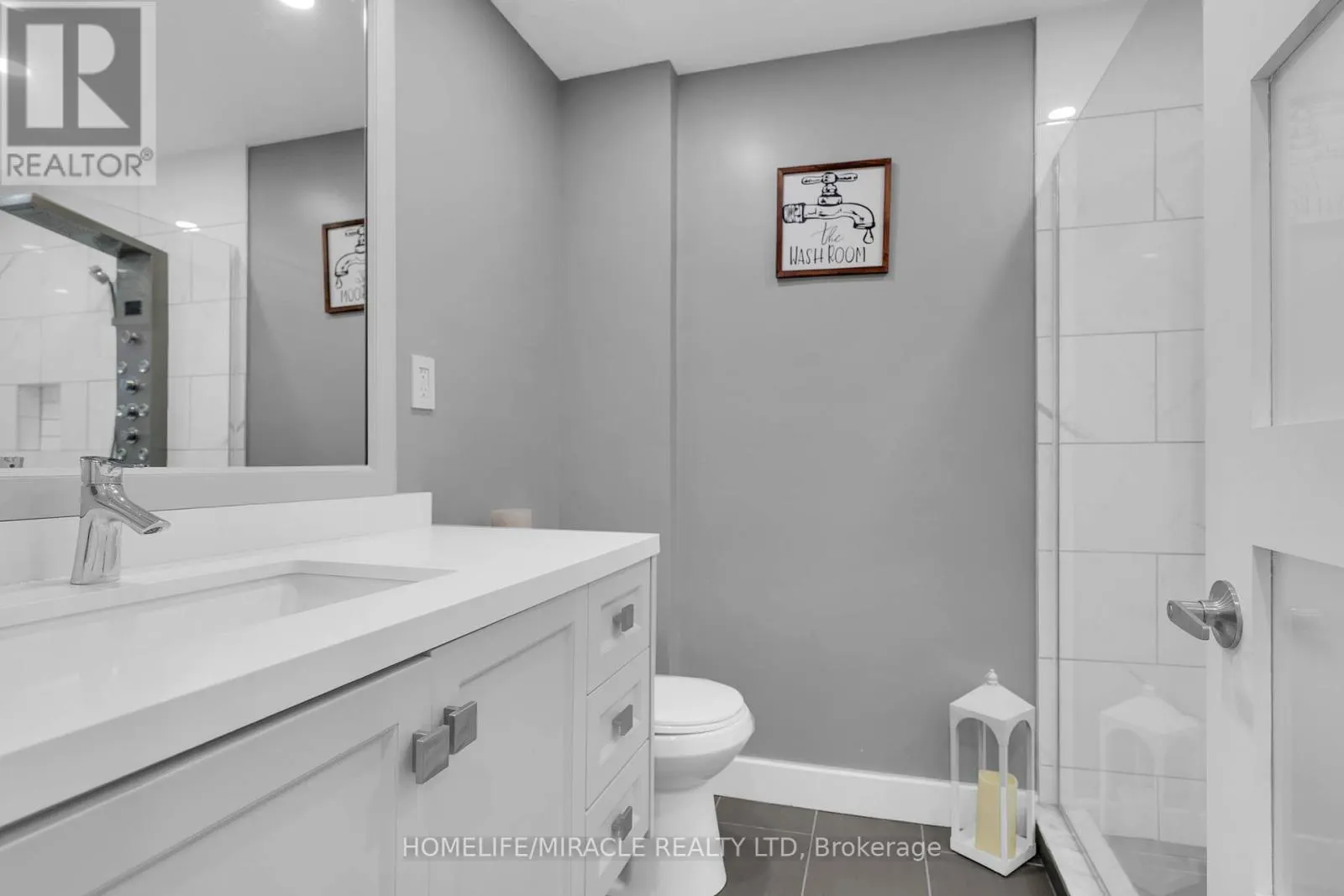 399 LADY NADIA DRIVE