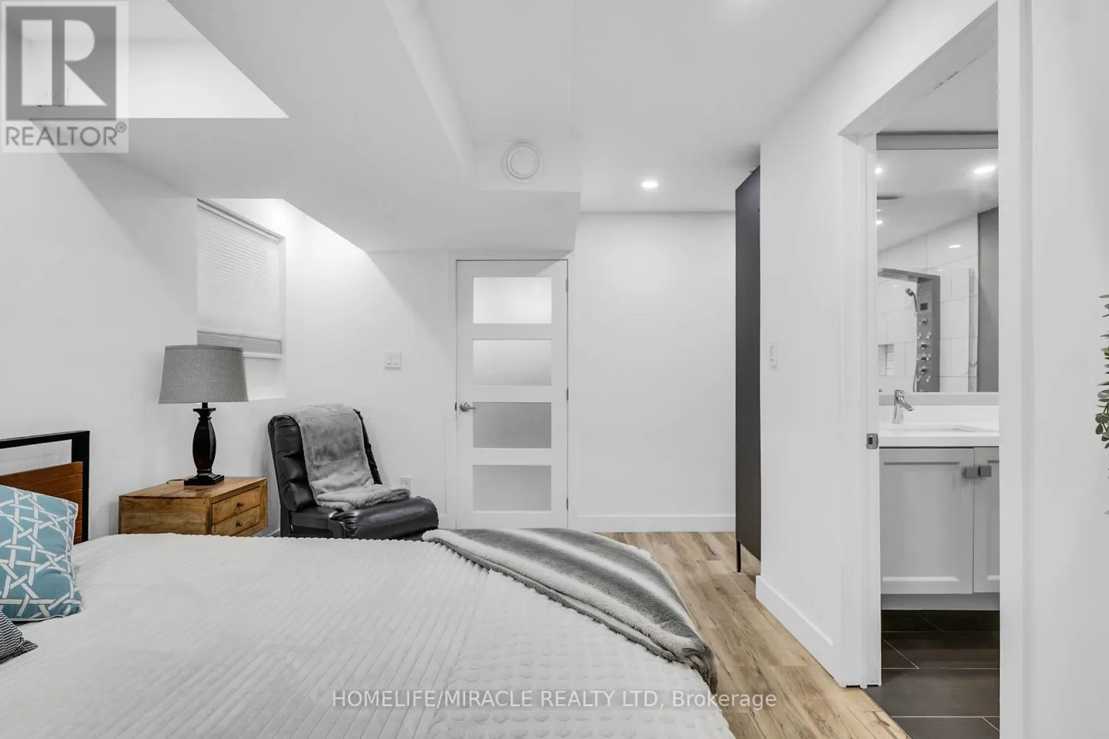 399 LADY NADIA DRIVE