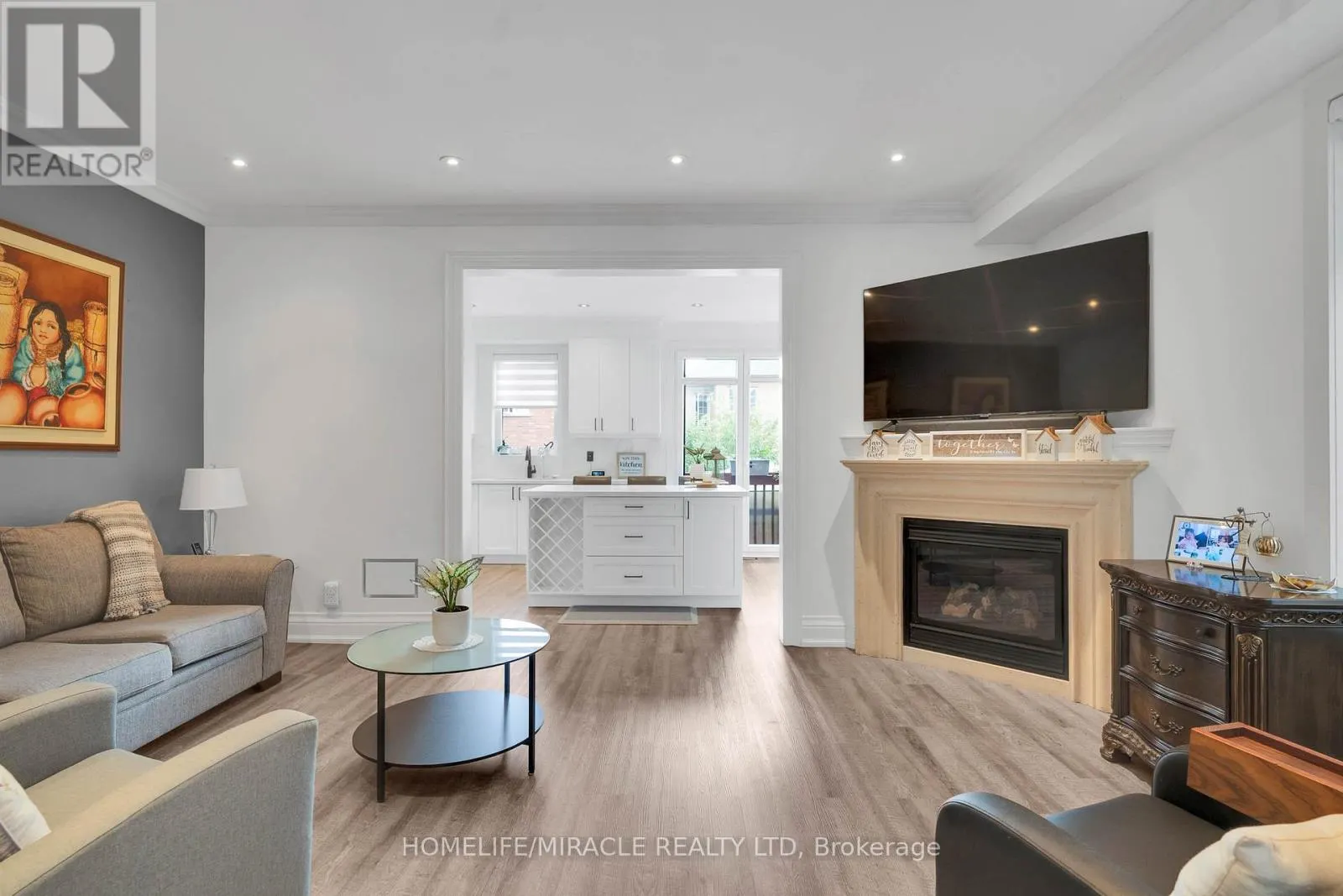 399 LADY NADIA DRIVE