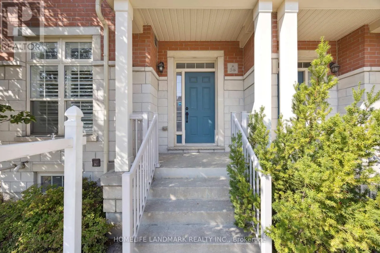 56 DONALD BUTTRESS BOULEVARD W
