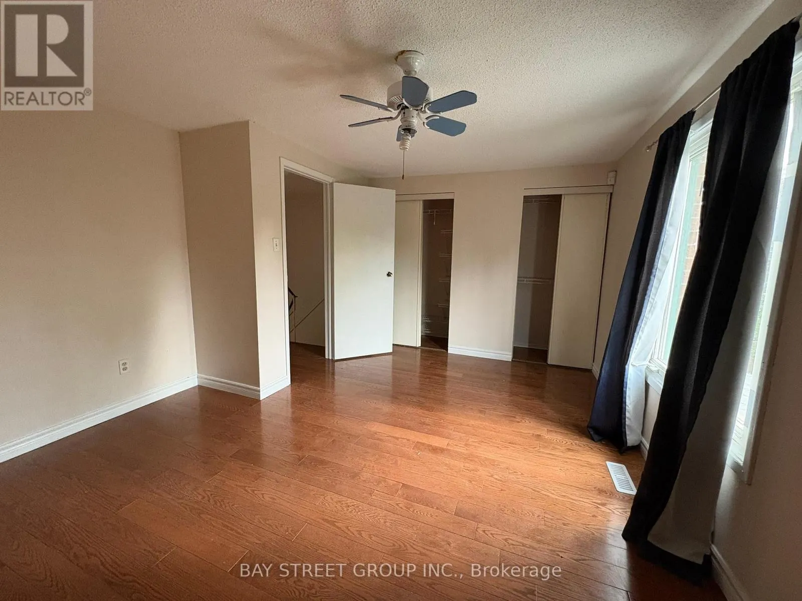 16 TINTI PLACE