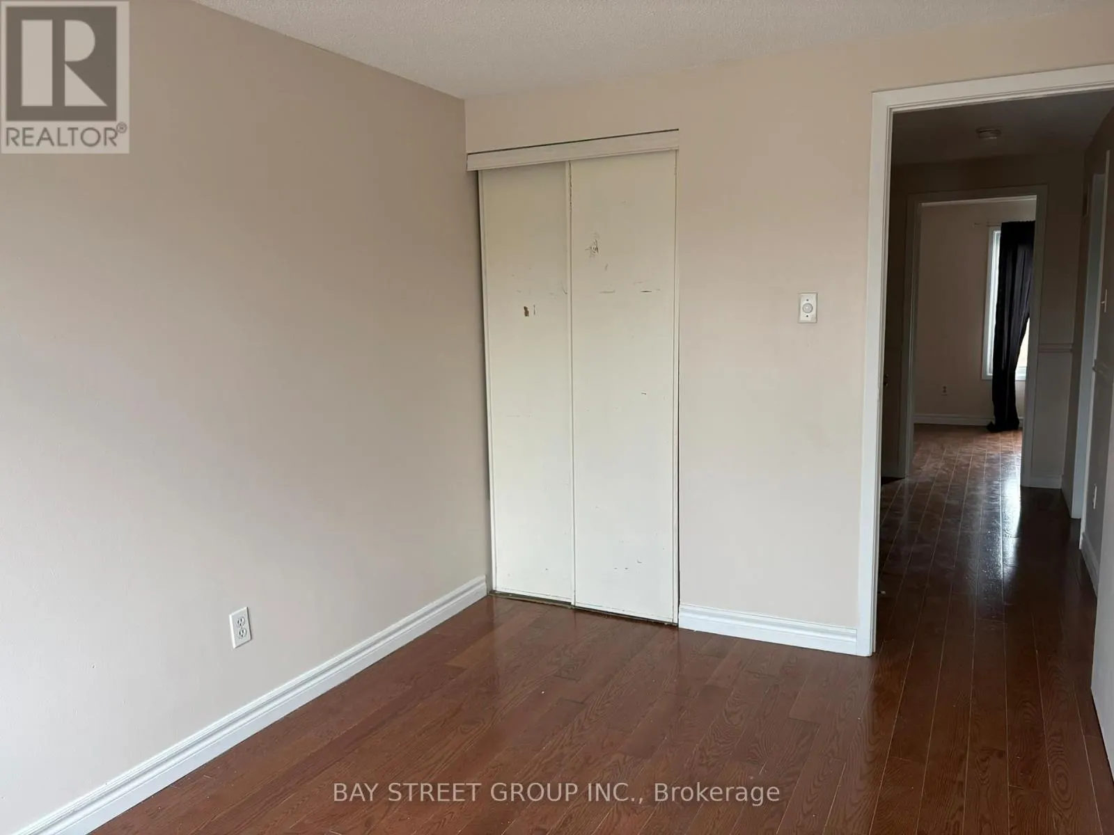 16 TINTI PLACE