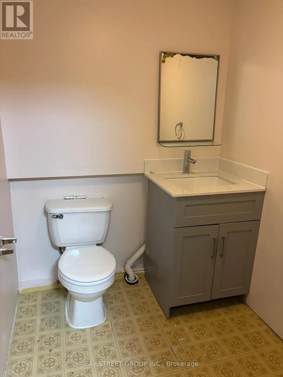 16 TINTI PLACE