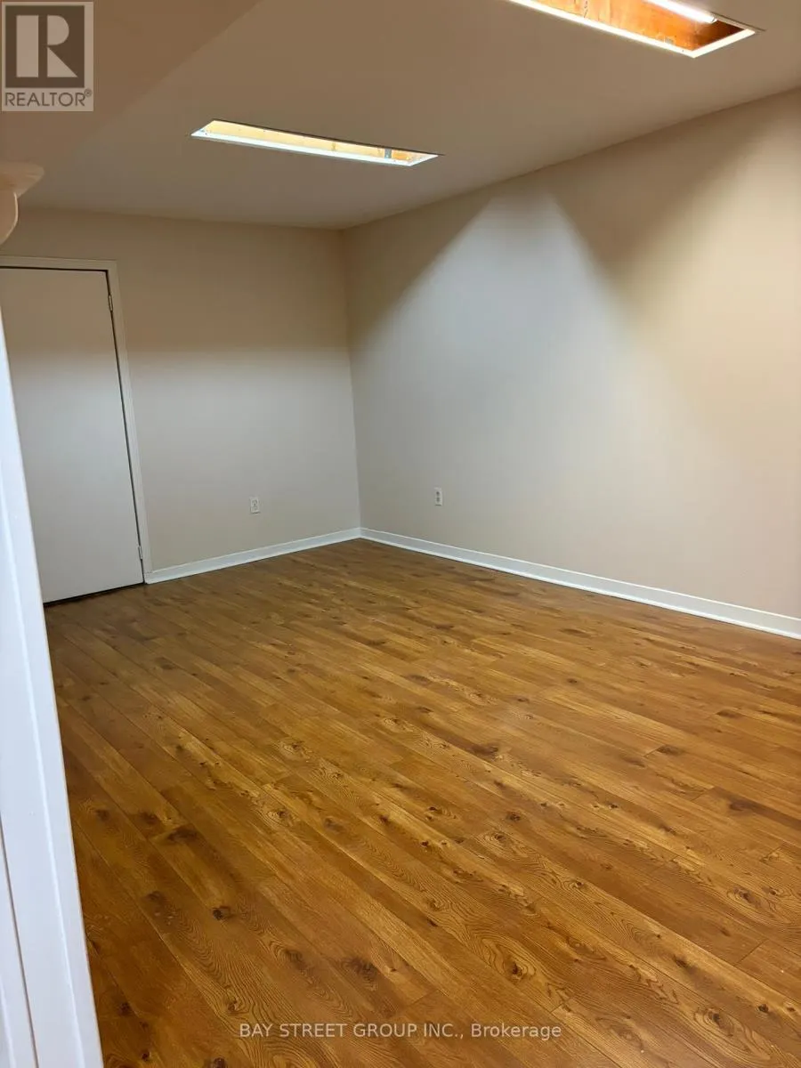 16 TINTI PLACE