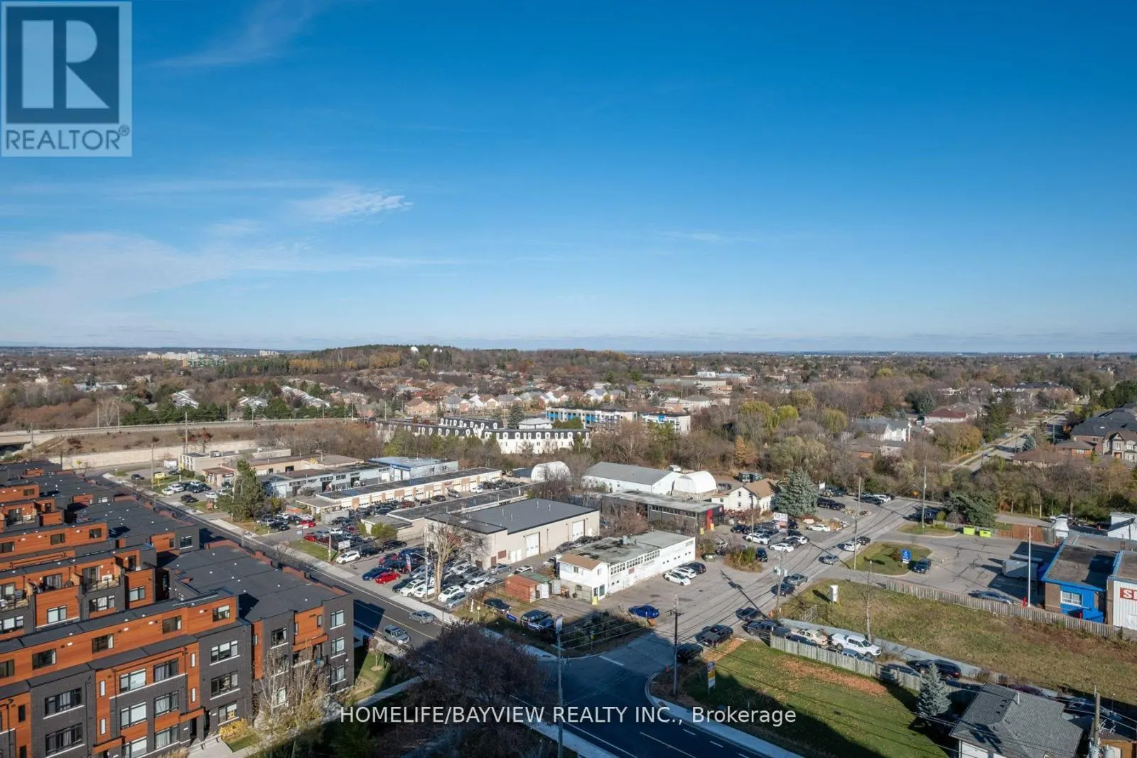 PH01 - 350 RED MAPLE ROAD
