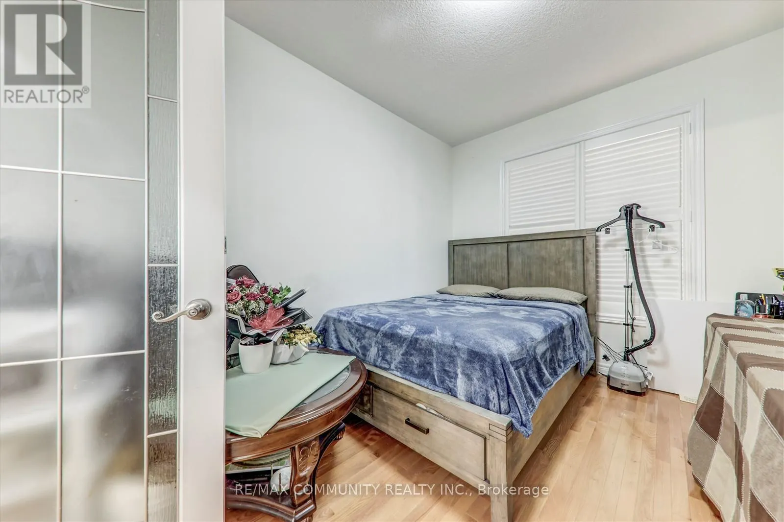 138 WEST LAWN CRESCENT