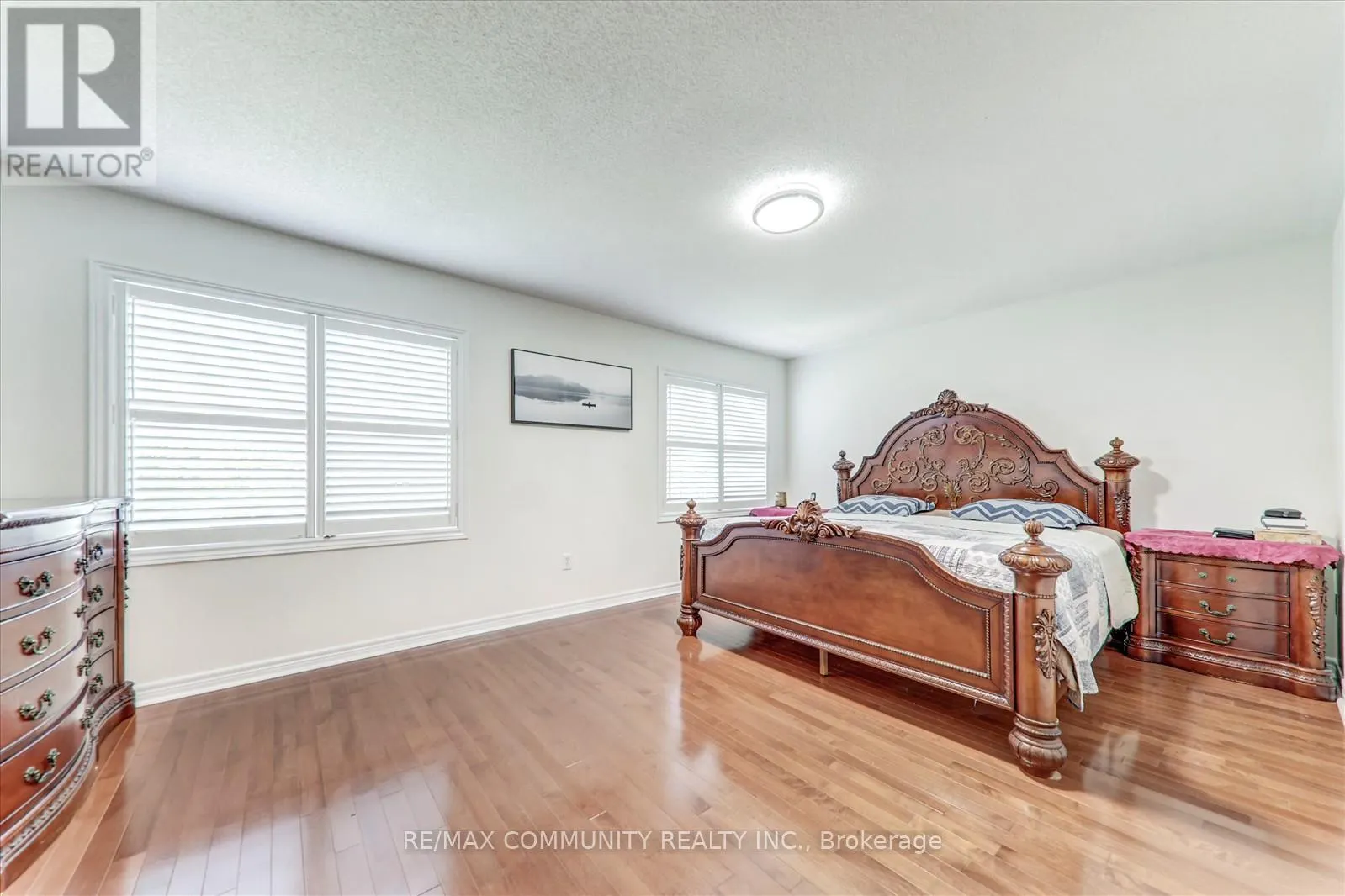 138 WEST LAWN CRESCENT
