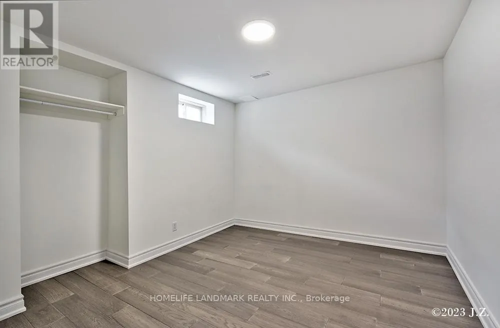 17 ELDERSLIE CRESCENT
