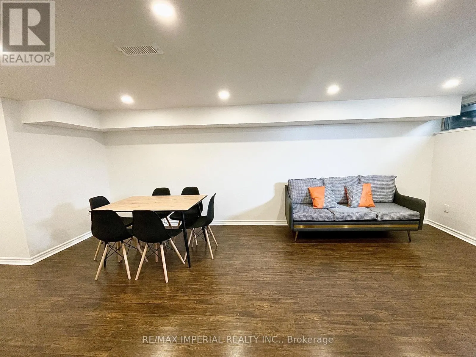 BSMT - 254 BROWNDALE CRESCENT