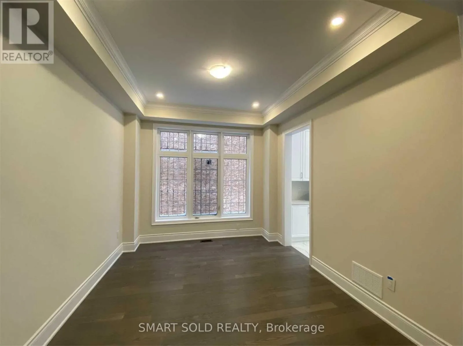 30 MENOTTI DRIVE
