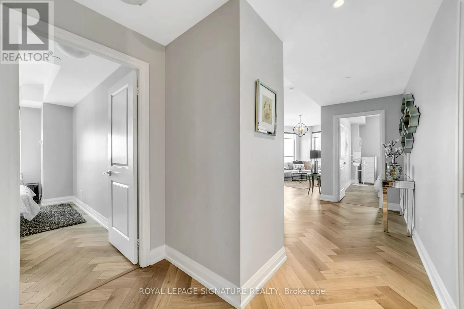 PH316 - 7161 YONGE STREET