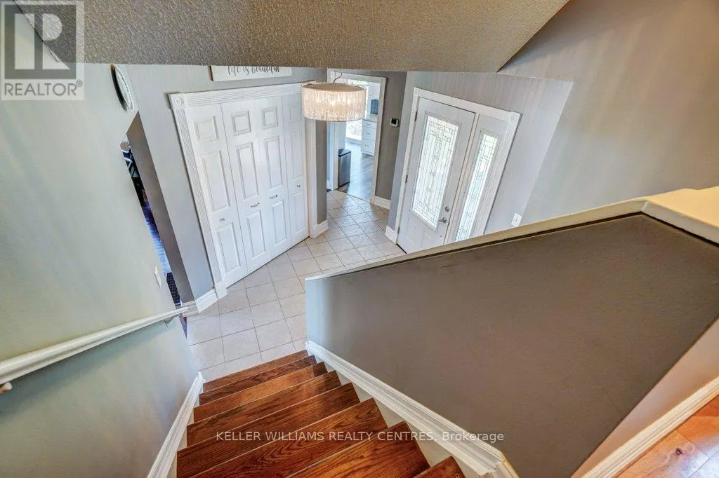 34 MEADOWLANDS DRIVE