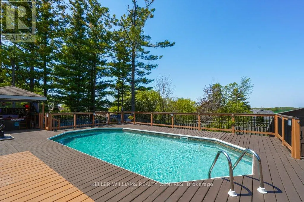 34 MEADOWLANDS DRIVE
