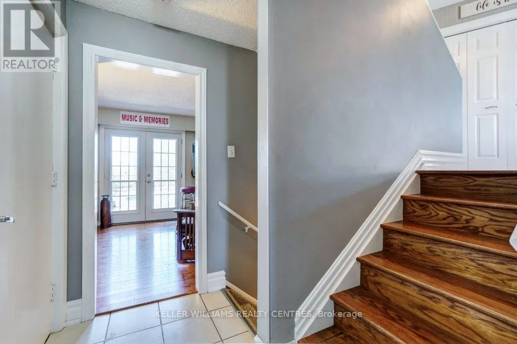 34 MEADOWLANDS DRIVE