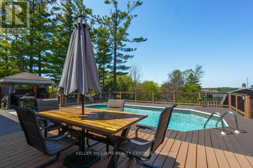34 MEADOWLANDS DRIVE