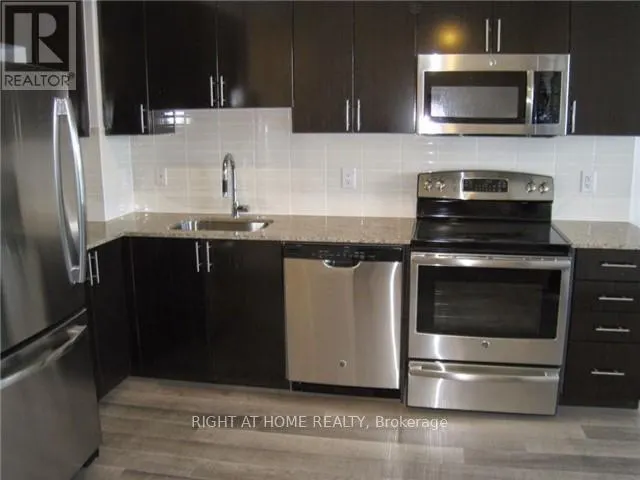 1507 - 7165 YONGE STREET