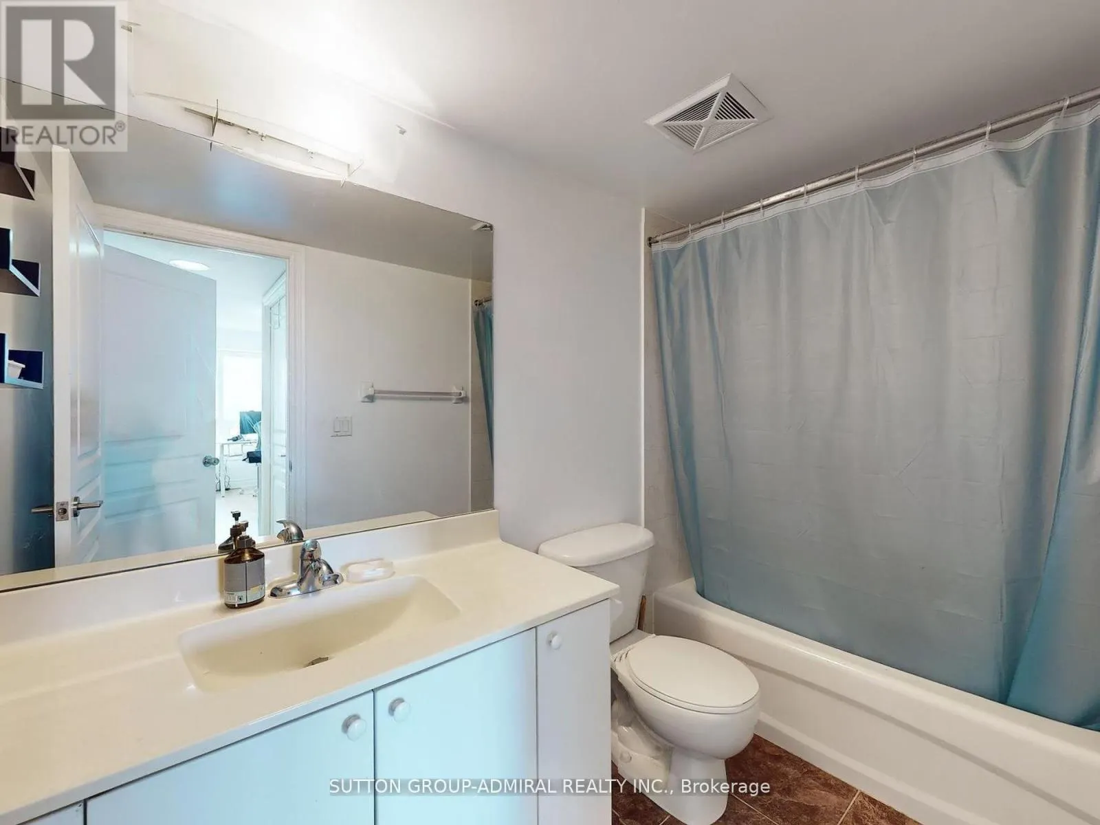 1012 - 7 NORTH PARK ROAD
