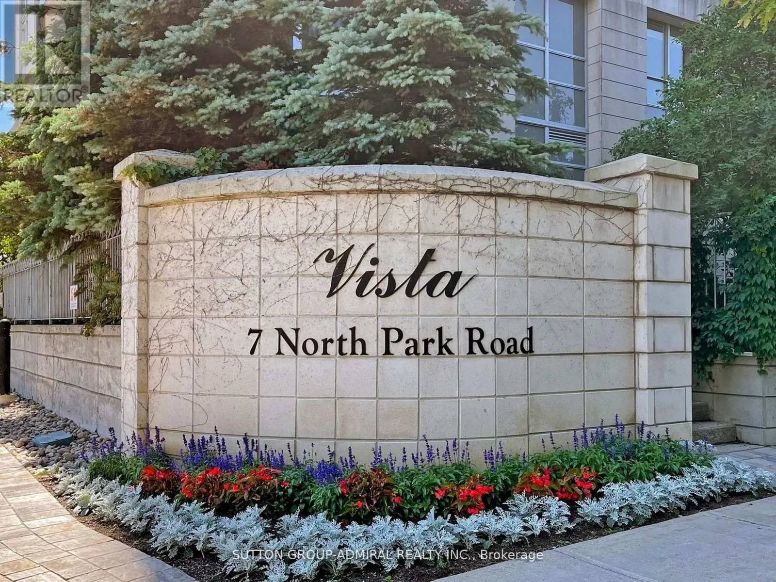 1012 - 7 NORTH PARK ROAD