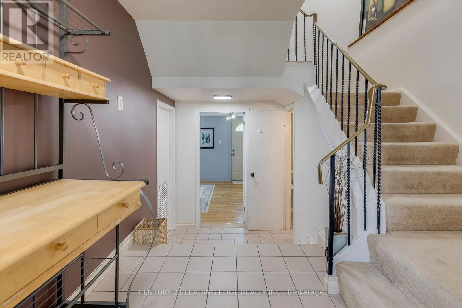 129 POPLAR CRESCENT