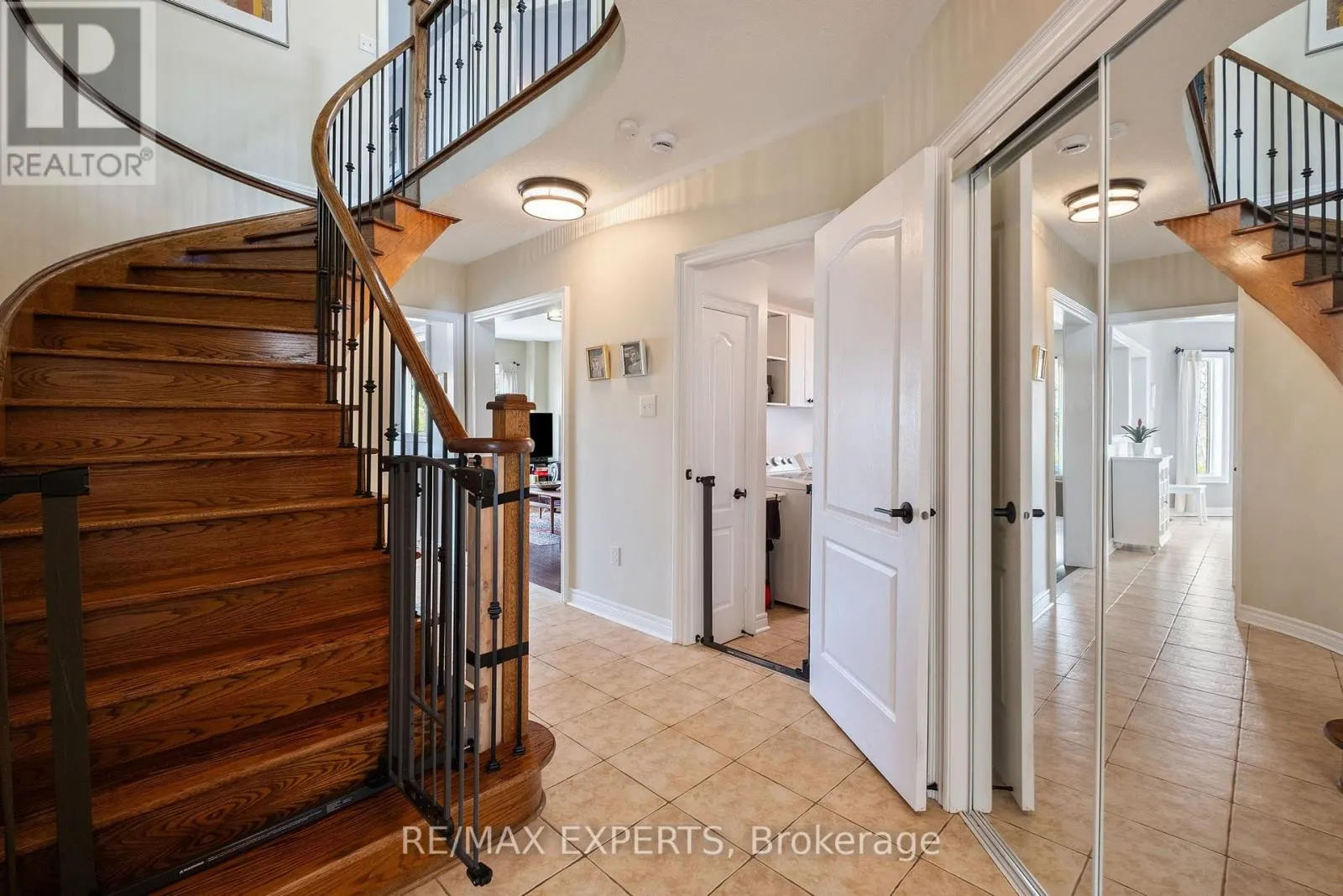 228 SAWMILL VALLEY DRIVE