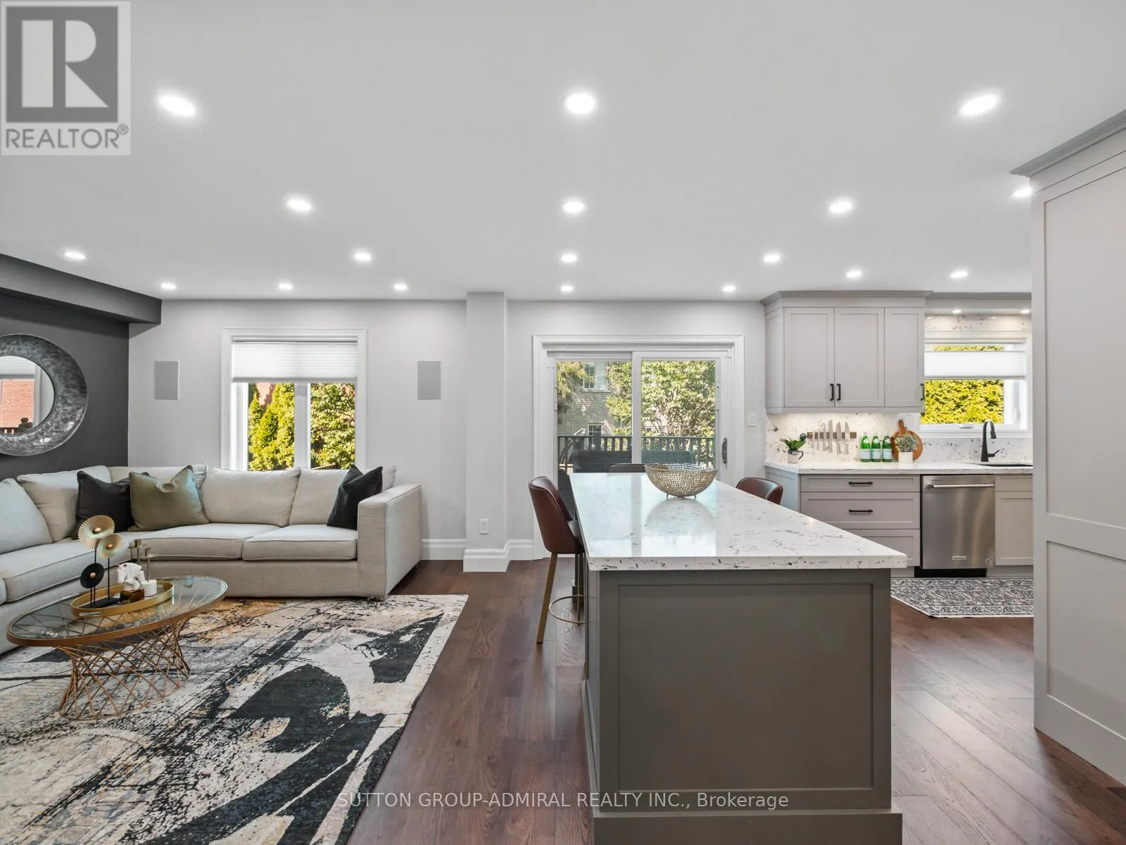 473 HIGHCLIFFE DRIVE