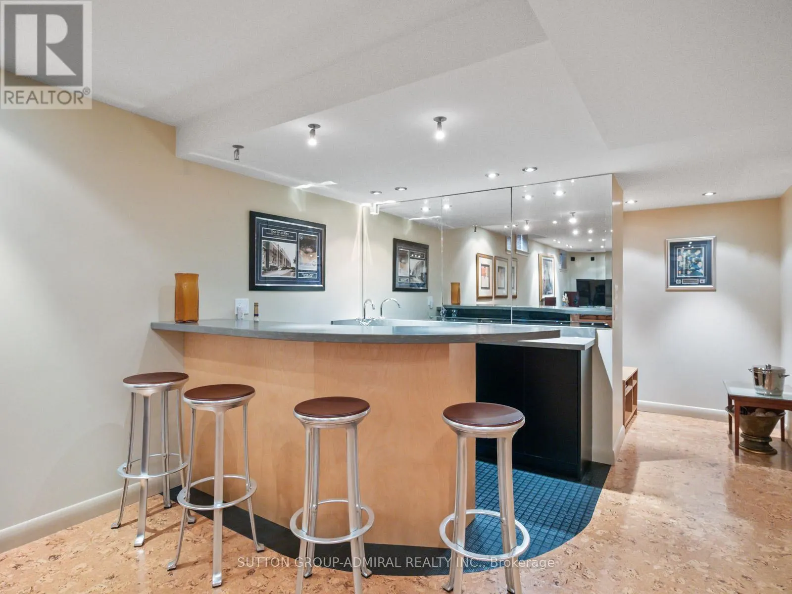 473 HIGHCLIFFE DRIVE