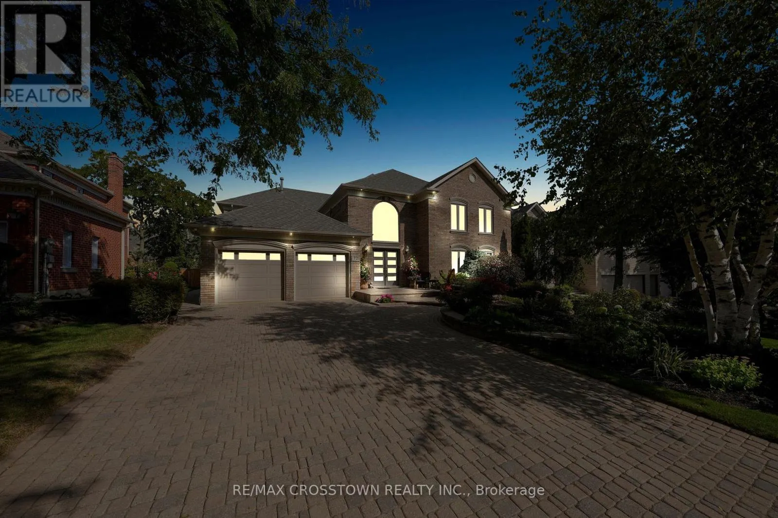 72 GLENAYR ROAD