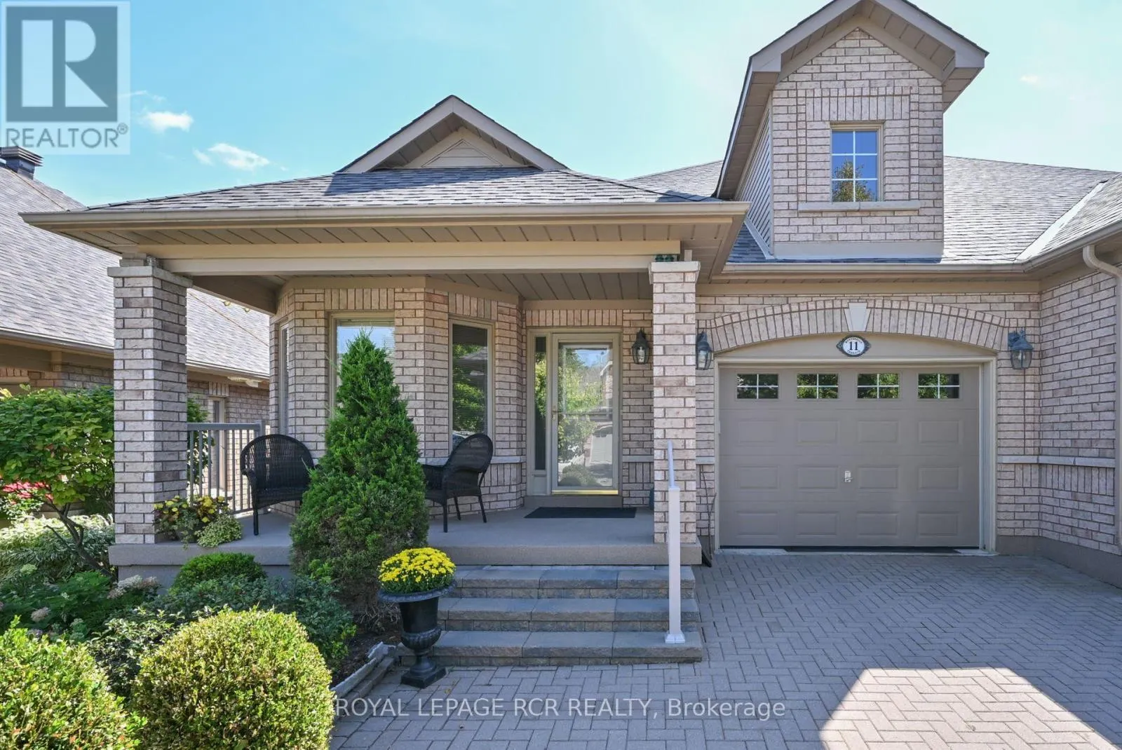 11 MONTEBELLO TERRACE