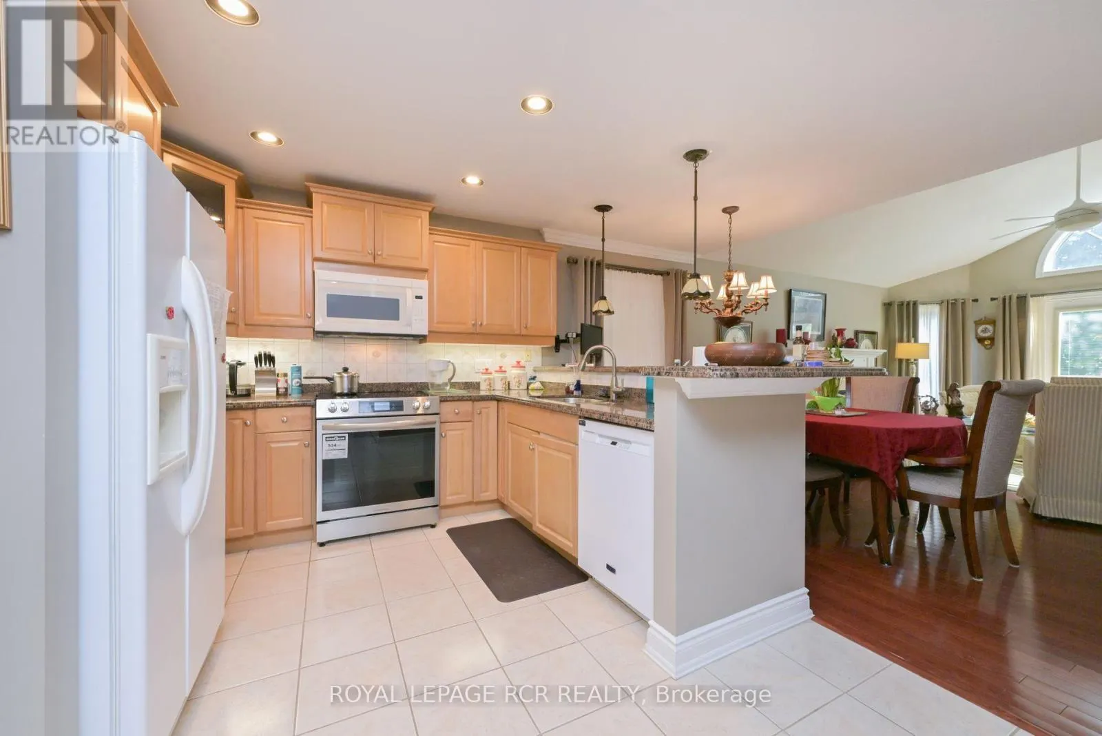 11 MONTEBELLO TERRACE