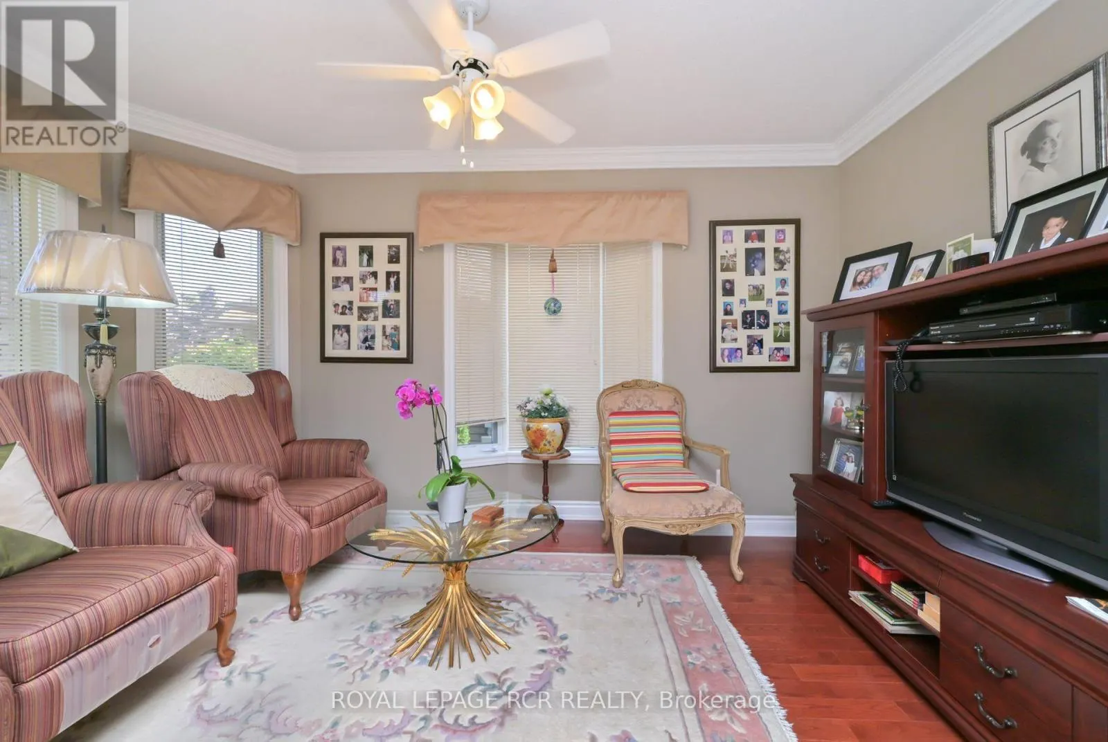 11 MONTEBELLO TERRACE