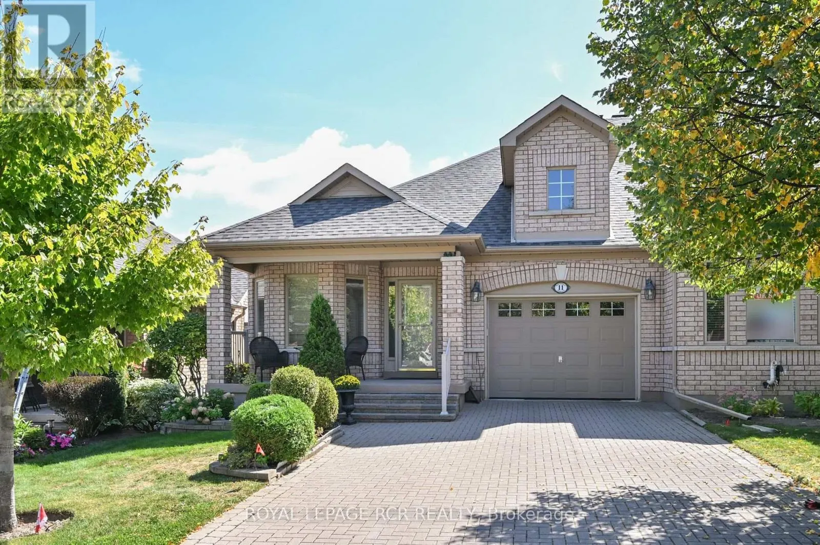 11 MONTEBELLO TERRACE