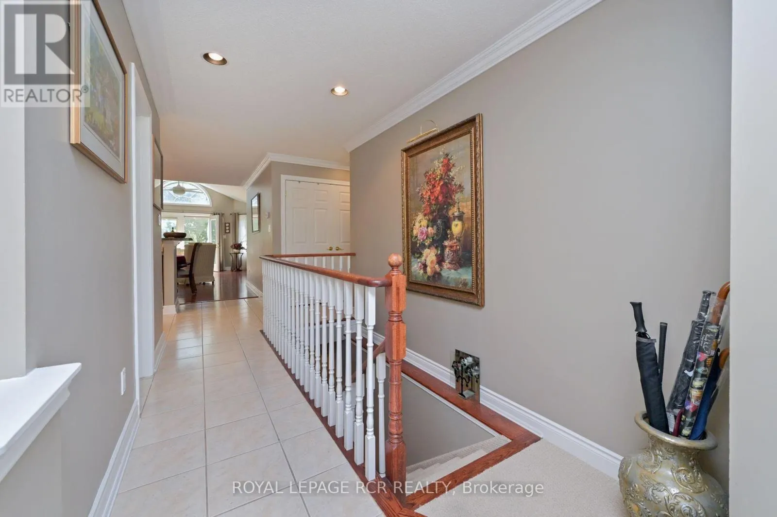 11 MONTEBELLO TERRACE