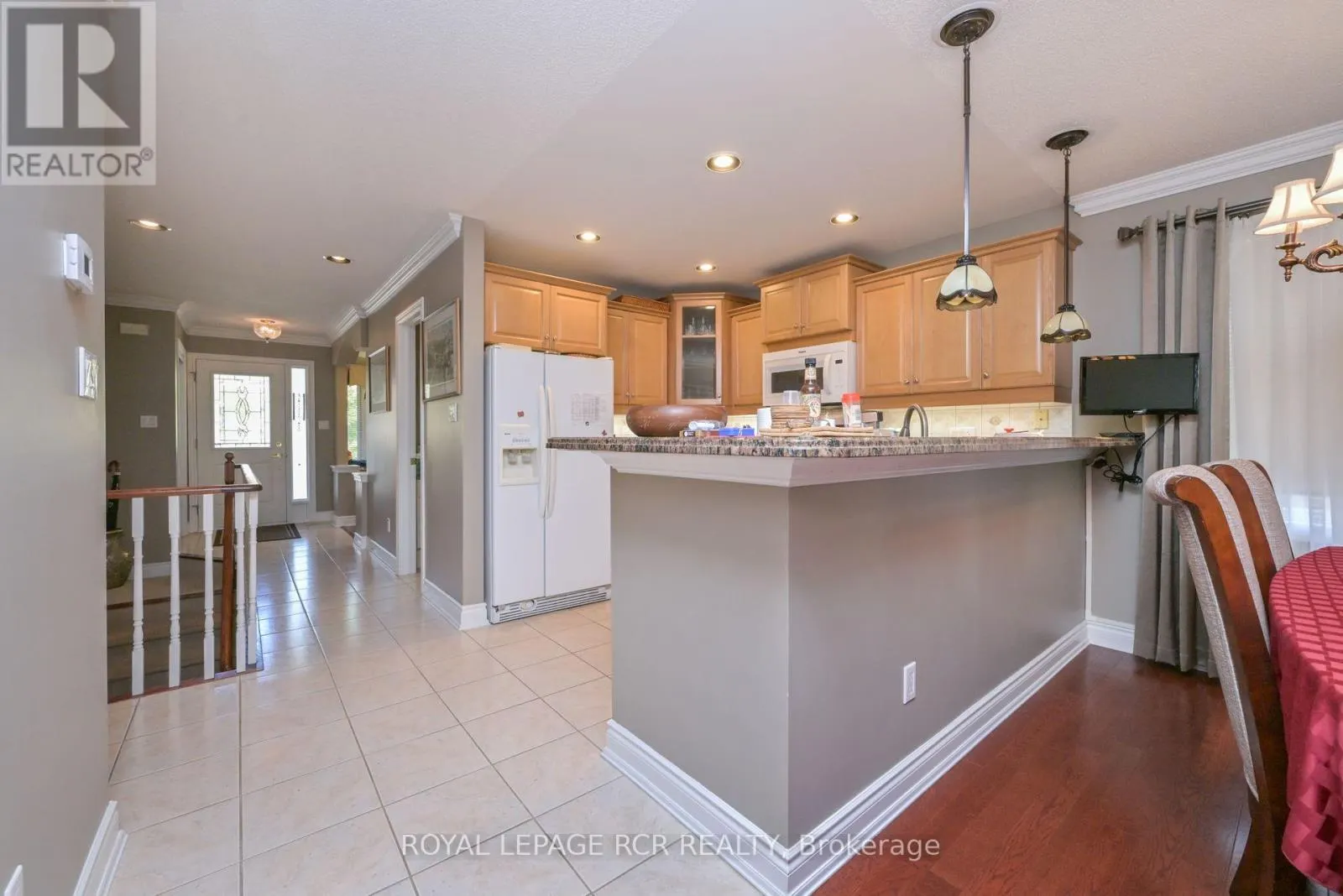 11 MONTEBELLO TERRACE